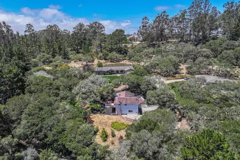 View/Area - 7468 Leafwood Dr, Prunedale, CA 93907 photo 2 of 4