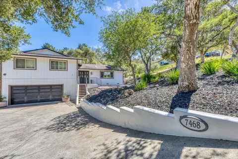 Exterior - 7468 Leafwood Dr, Prunedale, CA 93907 photo 2 of 11