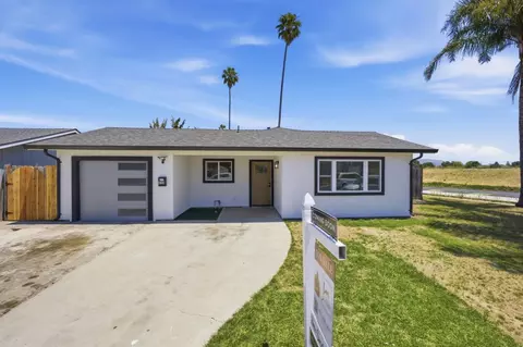Exterior - 450 Beck St, Watsonville, CA 95076 photo 7 of 8