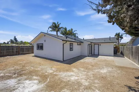 Exterior - 450 Beck St, Watsonville, CA 95076 photo 4 of 8