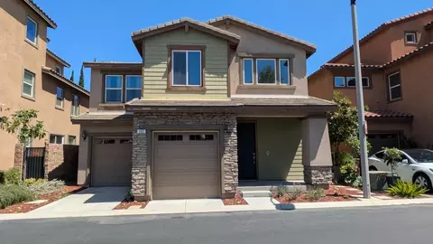 107 Cambria Ct, Pomona, CA 91766