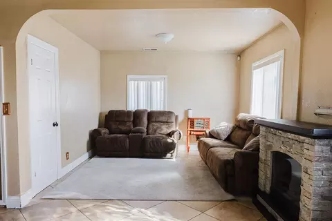 Living - 15 Rincon Ave, Salinas, CA 93905 photo 1 of 1