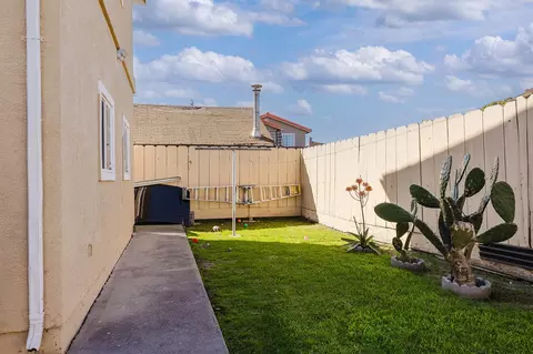 Exterior - 15 Rincon Ave, Salinas, CA 93905 photo 6 of 8
