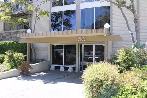 710 Mariners Island Blvd 108, San Mateo, CA 94404