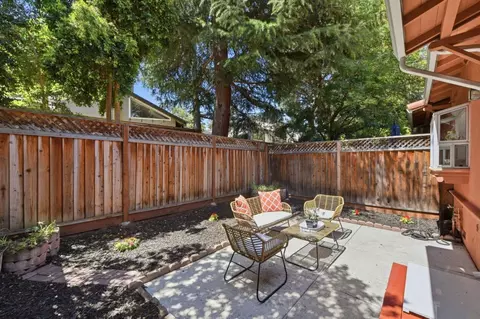 Exterior - 117 Gladys Ave, Mountain View, CA 94043 photo 3 of 4