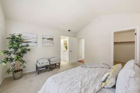 Bedroom - 117 Gladys Ave, Mountain View, CA 94043 photo 3 of 7