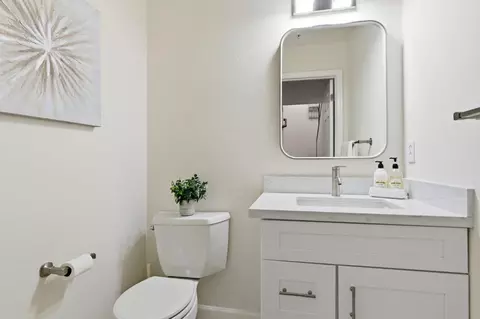 Bath - 117 Gladys Ave, Mountain View, CA 94043 photo 2 of 3