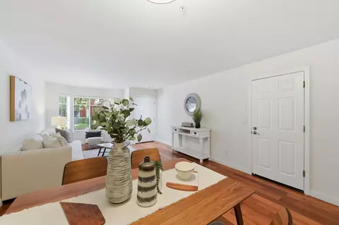 Dining - 117 Gladys Ave, Mountain View, CA 94043 photo 2 of 2