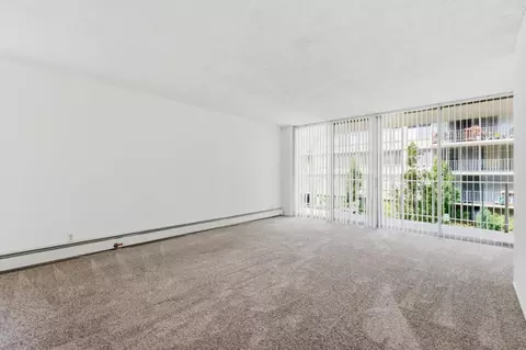 Living - 400 Davey Glen Rd 4330, Belmont, CA 94002 photo 1 of 9