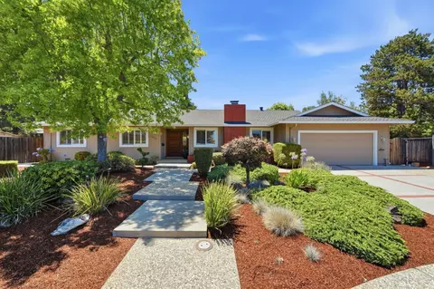 19990 Blythe Ct, Saratoga, CA 95070