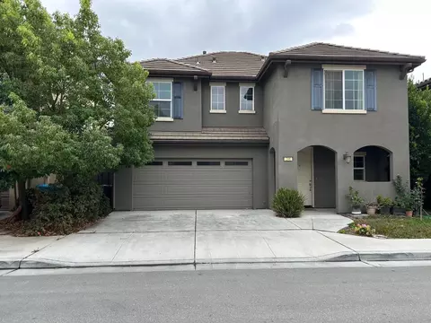 291 Slate Ave, Hollister, CA 95023