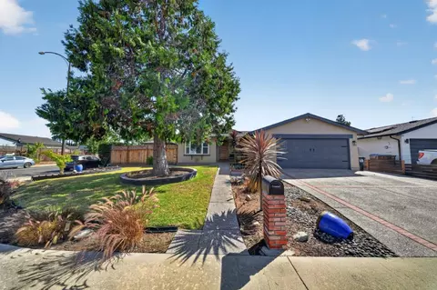5175 Running Bear Ct, San Jose, CA 95136