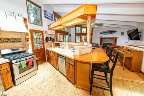 910 Cathedral Dr, Aptos, CA 95003 photo 6