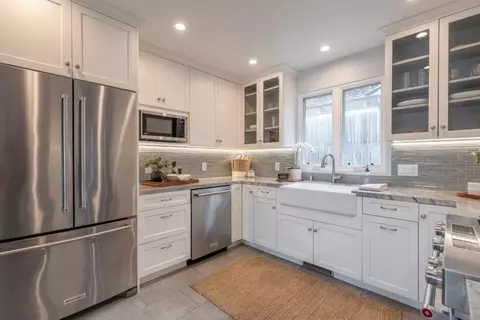Kitchen - 0 Lobos 3 Nw Of 4th St, Carmel, CA 93923 photo 3 of 3