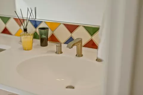 Bath - 149 Coates Dr, Aptos, CA 95003 photo 3 of 4