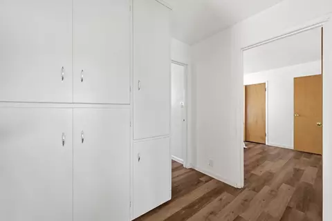 Entry Way - 365 E Iowa Ave, Sunnyvale, CA 94086 photo 1 of 2