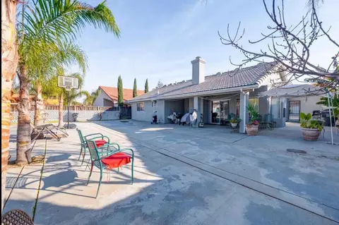 Exterior - 3429 Baron St, Madera, CA 93637 photo 4 of 4