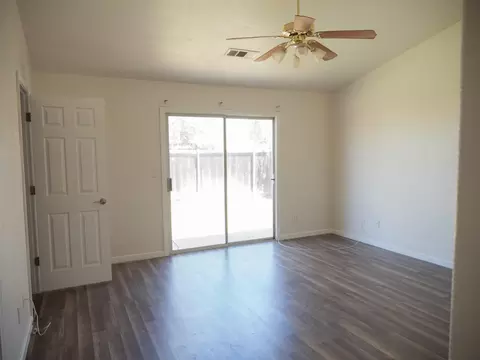 Living - 29202 Rio Verde Dr, Gustine, CA 95322 photo 7 of 7