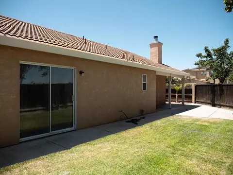 Exterior - 29202 Rio Verde Dr, Gustine, CA 95322 photo 6 of 7