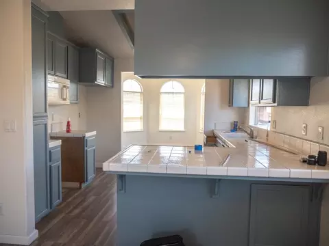 Kitchen - 29202 Rio Verde Dr, Gustine, CA 95322 photo 2 of 4