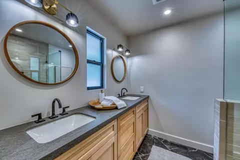 Bath - 2921 Madrone Ln, Pebble Beach, CA 93953 photo 1 of 5