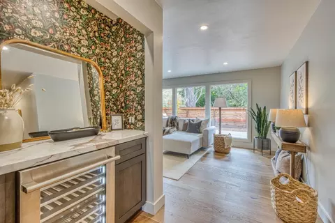 Entry Way - 2921 Madrone Ln, Pebble Beach, CA 93953 photo 4 of 5