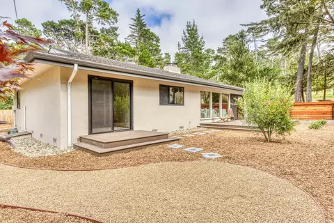 Exterior - 2921 Madrone Ln, Pebble Beach, CA 93953 photo 4 of 8