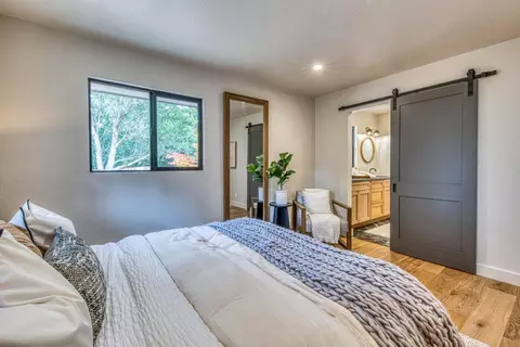 Bedroom - 2921 Madrone Ln, Pebble Beach, CA 93953 photo 2 of 5