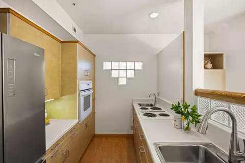Kitchen - 21091 Old Ranch Ct, Salinas, CA 93908 photo 1 of 2