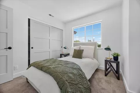 Bedroom - 3677 Paper Mill Rd, Soquel, CA 95073 photo 3 of 9