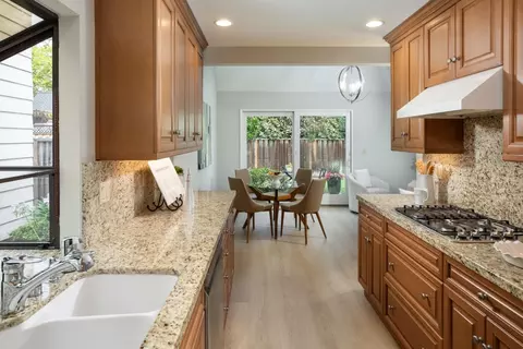 Kitchen - 1116 Doyle Pl, Mountain View, CA 94040 photo 1 of 2