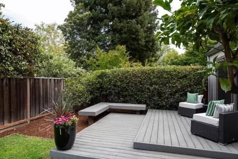 Exterior - 1116 Doyle Pl, Mountain View, CA 94040 photo 5 of 8