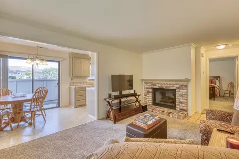 Living - 1056 Padre Dr 5, Salinas, CA 93901 photo 2 of 2