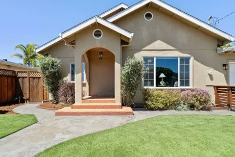 1855 Rodriguez St, Santa Cruz, CA 95062