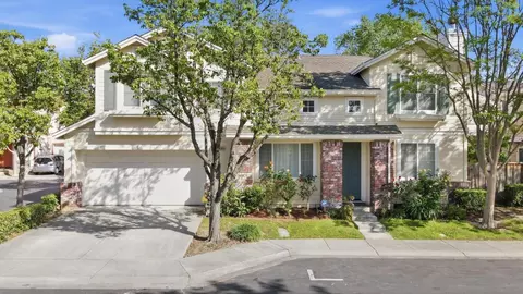4040 Hemingway Cmn, Fremont, CA 94536