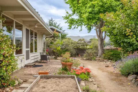 Exterior - 26074 Mesa Dr, Carmel, CA 93923 photo 6 of 7