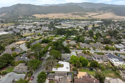View/Area - 26074 Mesa Dr, Carmel, CA 93923 photo 3 of 4