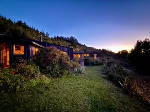 46190 Clear Ridge Rd, Big Sur, CA 93920