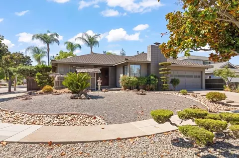 1440 Quartz Way, San Jose, CA 95118