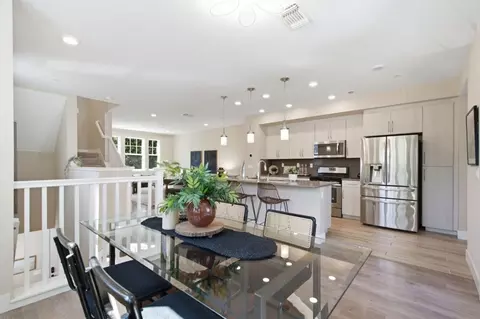 Dining - 350 Circuit Way, Mountain View, CA 94043 photo 3 of 3