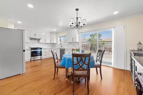 Dining - 2347 Bennington Ln, Hayward, CA 94545 photo 2 of 4