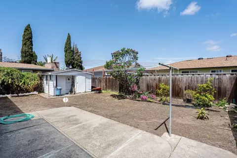 Exterior - 2347 Bennington Ln, Hayward, CA 94545 photo 7 of 10