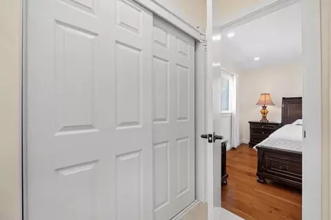 Entry Way - 2347 Bennington Ln, Hayward, CA 94545 photo 2 of 2