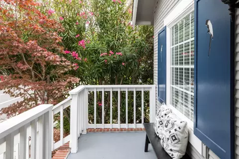 Exterior - 965 California St, Mountain View, CA 94041 photo 4 of 13