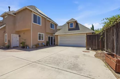 Exterior - 45 Canterbury Pl, Gilroy, CA 95020 photo 8 of 12
