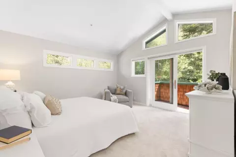 Bedroom - 228 Naomi Ave, Pacifica, CA 94044 photo 6 of 6