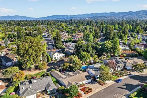 View/Area - 455 Preston Dr, Mountain View, CA 94040 photo 2 of 2