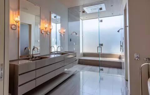 Bath - 3032 Cormorant Rd, Pebble Beach, CA 93953 photo 1 of 2