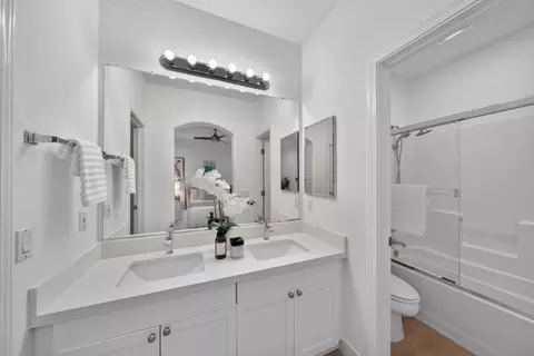 Bath - 44 Moon Dance, Milpitas, CA 95035 photo 1 of 4