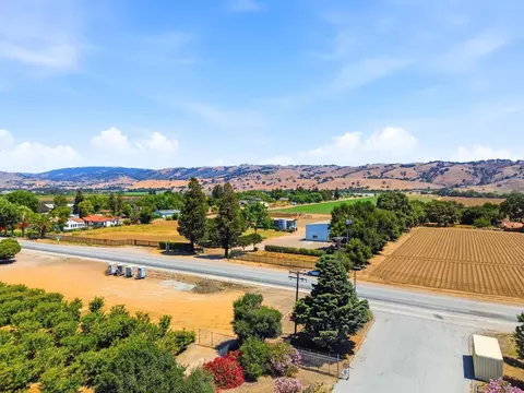 3065 Pacheco Pass Hwy, Gilroy, CA 95020 photo 73